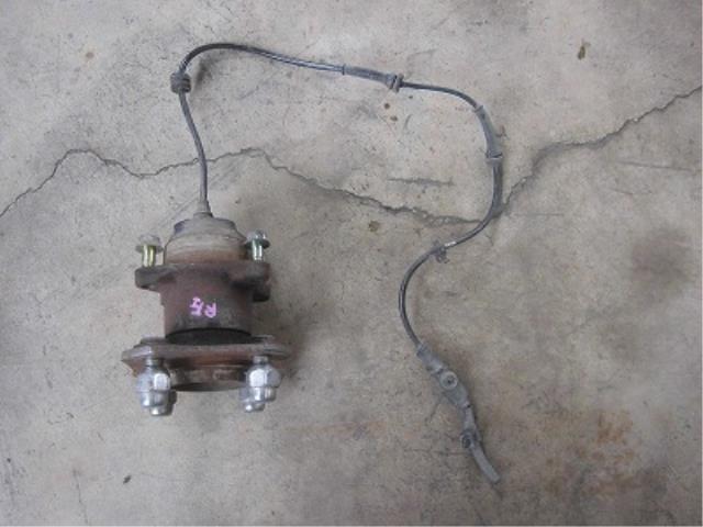 【中古】中古部品 ウイングロード JY12 リアハブ 【3340180100-001532574144470】