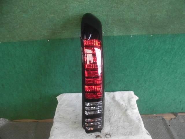 【中古】中古部品 バモス HM1 右テールランプ 【3310420000-000002152615500】