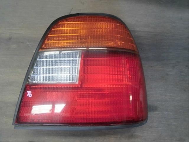 【中古】中古部品 パルサー FN14 右テールランプ 【3340180100-001452691415500】