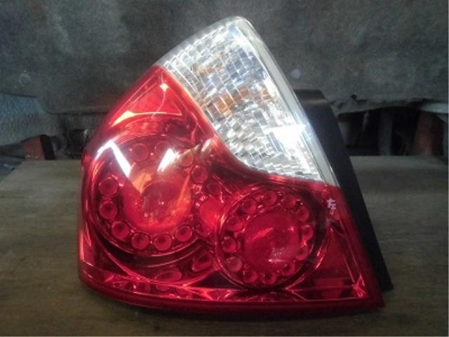【中古】中古部品 フーガ PY50 左テールランプ 【3340180100-001577037715600】