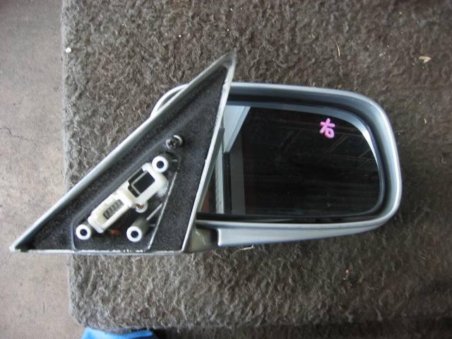 【中古】中古部品 ウィンダム VCV11 右サイドミラー 【3340180100-000667802313500】
