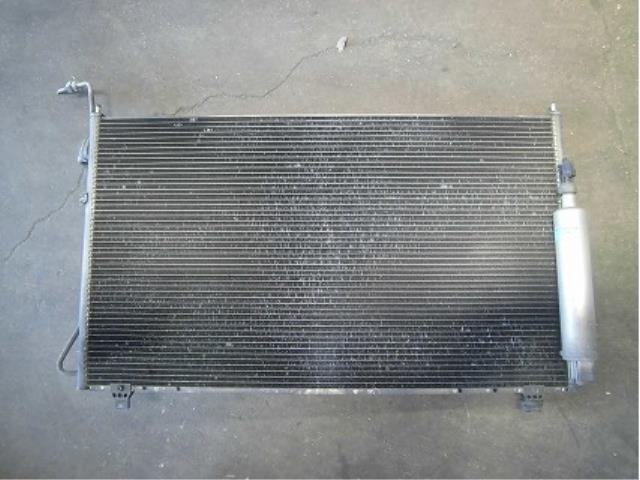 【中古】中古部品 セレナ TC24 コンデンサー 【3340180100-001349433360600】