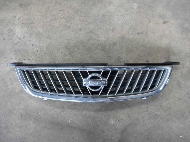 【中古】中古部品 サニー FB15 ラジエータグリル 【3340180100-001101672210400】
