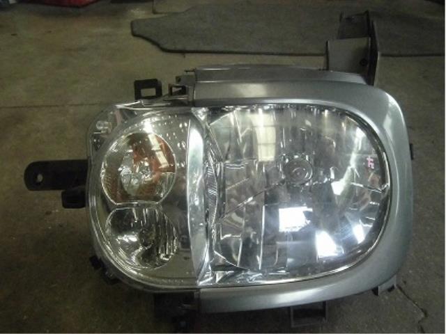 【中古】中古部品 キューブ YZ11 左ヘッドランプ 【3340180100-001435568610900】