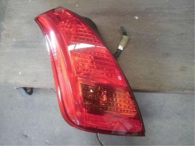 【中古】中古部品 ムラーノ TZ50 左テールランプ 【3340180100-001713192215600】