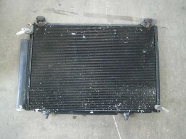 【中古】中古部品 ヴィッツ SCP13 コンデンサー 【3340180100-001640424660600】