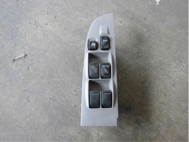 【中古】中古部品 サニー FB15 パワーウインドウスイッチ 【3340180100-001238531861900】
