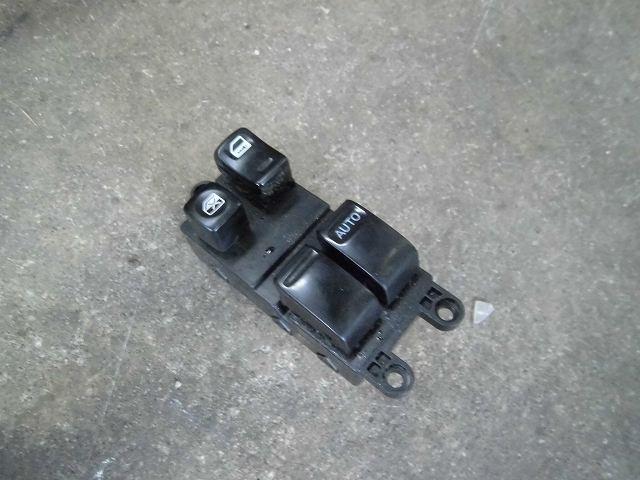 メーカー 日産 車名 マーチ 型式類別 07023-0155 グレード 1000 コレット(Cパッケージ) 認定型式 E-K11 車両タイプ 3ドアハッチバック 年式 H9/10 シフト 駆動 通称型式 エンジン型式 CG10-DE ミッション型式 アクスル型式 FL38 車体色 黒 車体色No KH3 トリム色No K 走行距離(Km) メーカー純正品番 部品メーカー品番 保証 1ヶ月/1000km 付加情報 商品情報 ※純正番号およびモデル番号は参考としてください。※リビルト部品を購入される際のお願い【再生部品】と表示されているものをリビルト部品と呼んでいます。リビルト部品の場合には、交換時に取り外した部品をご返却していただく場合があります。詳しくはこちら※大物商品(ドア・ボンネット・バンパー等)は個人宅への配送ができない場合がございます。その場合、最寄りの配送業者支店止め等の対応となりますので、あらかじめご了承ください。 ページ上部へ【中古】中古部品 マーチ K11 パワーウインドウスイッチ 【3340180100-000960462061900】