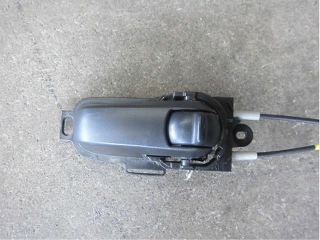 e-cleマートの【中古】中古部品 キューブ BGZ11 右フロントドアロックソレノイド 【3340180100-001357085264550】｜アングル2