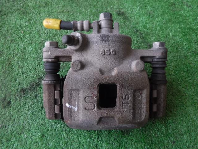 【中古】中古部品 ワゴンR MH55S 左フロントキャリパー 【3330450100-230208000144360】