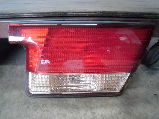 【中古】中古部品 サニー FB15 リアフィニッシャーパネル 【3340180100-001241127415200】