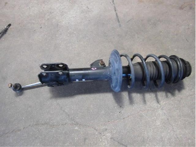 【中古】中古部品 ヴィッツ KSP90 左フロントストラット 【3340180100-001377739650210】
