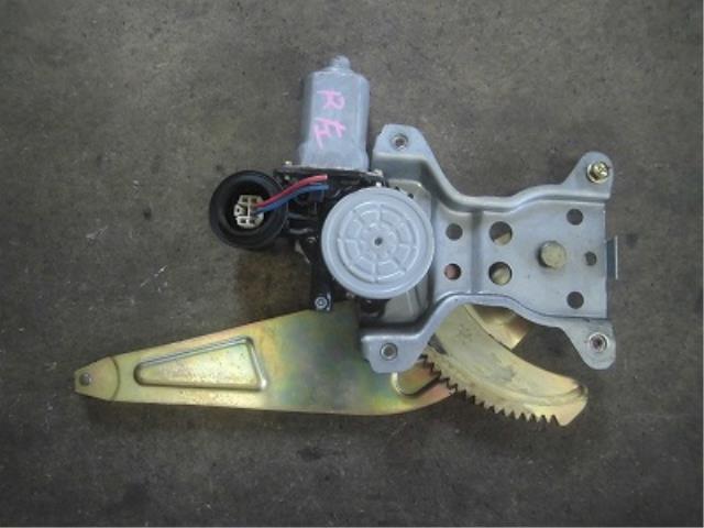 【中古】中古部品 オーパ ZCT10 左リアドアレギュレータ・モーター 【3340180100-001686831713420】