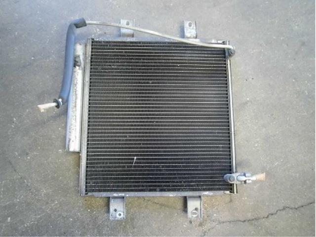 【中古】中古部品 パッソ QNC10 コンデンサー 【3340180100-001380106860600】