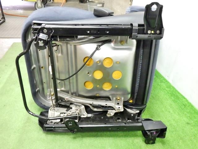 【中古】中古部品 パジェロミニ H58A ドライバーシート 【3330890100-000023200470...