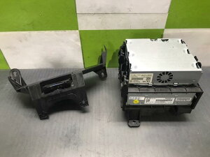 【中古】中古部品 アウディ A5 8TCDNF TVチューナー 【3330530100-000005049667550】