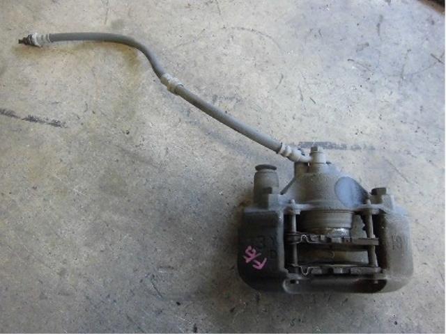 【中古】中古部品 デミオ DW3W 右フロントキャリパー 【3340180100-001255251044330】