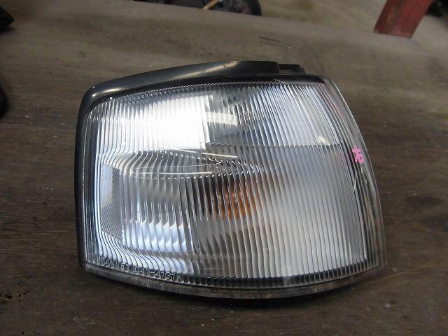 【中古】中古部品 デミオ DW3W 右クリアランスランプ 【3340180100-001066140011000】