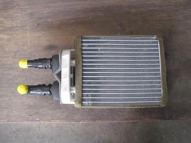 【中古】中古部品 プレマシー CP8W ヒーターブロアモーター 【3340180100-000925633467900】