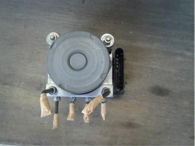 【中古】中古部品 ランディ SC25 ABSアクチュエーター 【3340180100-001361172942500】