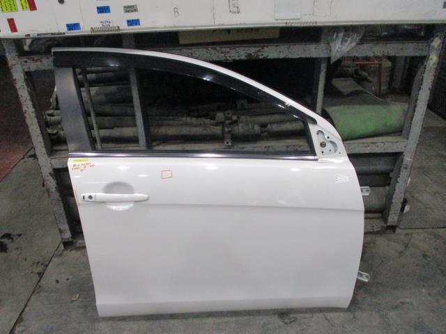 【中古】中古部品 ギャランフォルティス CY4A 右フロントドア 【3310160100-000004157713100】