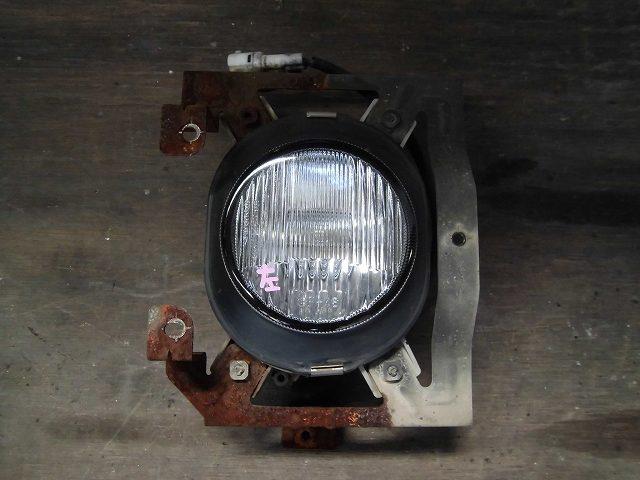 Rakuten - 【中古】中古部品 アルト HA12S 左フォグランプ 【3340180100-001039650810950】