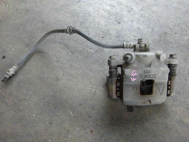 【中古】中古部品 ワゴンR MC21S 右フロントキャリパー 【3340180100-001219685244330】
