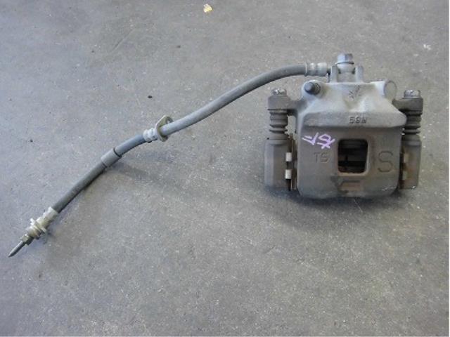 【中古】中古部品 ワゴンR MH21S 右フロントキャリパー 【3340180100-001348730144330】