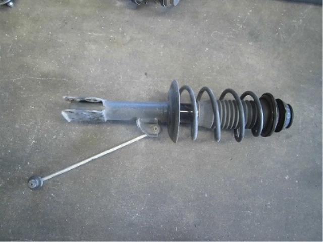 【中古】中古部品 ヴィッツ KSP90 右フロントストラット 【3340180100-001465099250110】