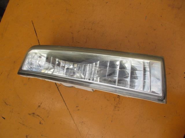 【中古】中古部品 タント L375S 右フォグランプ 【3310190100-000213035610850】