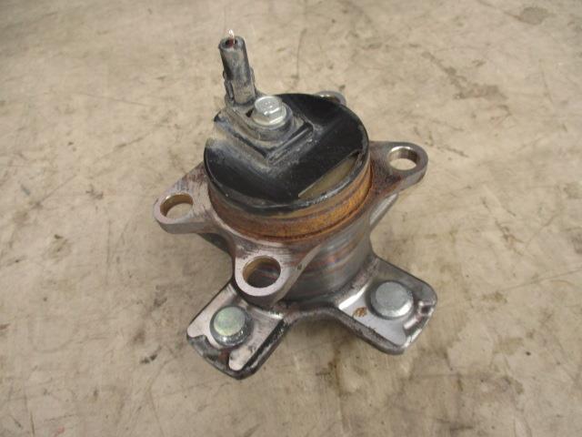 【中古】中古部品 N−BOX JF1 リアハブ 【3310190100-001608128644470】