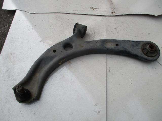 【中古】中古部品 ライフ JB5 左フロントロアアーム 【3310190100-001475645651740】
