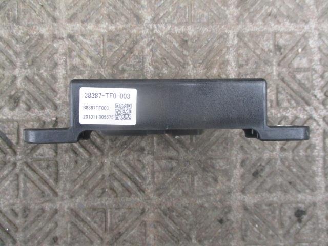 【中古】中古部品 フィット GE6 アンテナ 【3310190100-001429451261000】