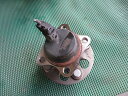 【中古】中古部品 アクア NHP10 リアハブ 【3310190100-000223038444470】