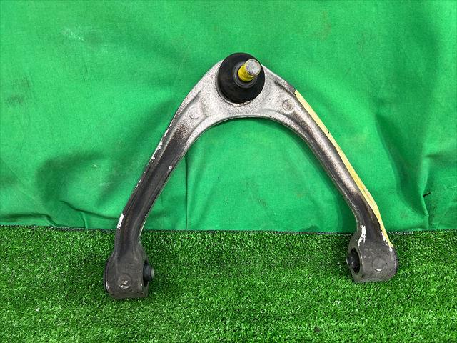 【中古】中古部品 スカイライン NV36 左フロントアッパアーム 【3330240100-002023522351750】
