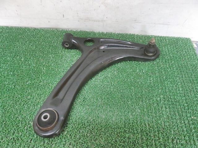 【中古】中古部品 スクラム DG17V 右フロントロアアーム 【3330380100-000035006351720】