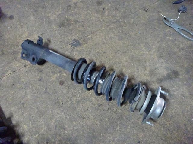 【中古】中古部品 エッセ L235S 右フロントストラット 【3310410000-000223061850110】