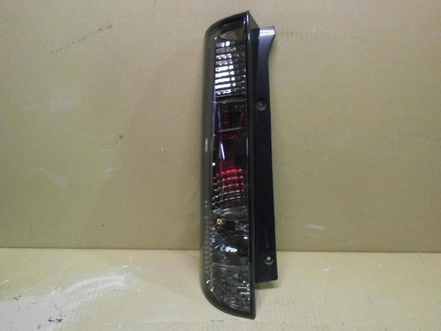 Tail Lamp - 【中古】中古部品 パレット MK21S 左テールランプ 【3340200100-886010000015600】