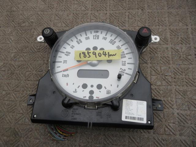 【中古】中古部品 BMW ミニ RE16 スピードメーター 【3310190100-001359930161400】