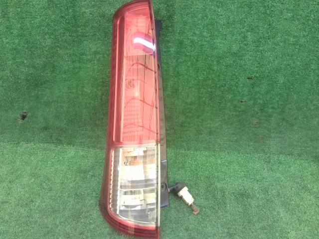 【中古】中古部品 ルークス ML21S 左テールランプ 【3260240000-230309000515600】