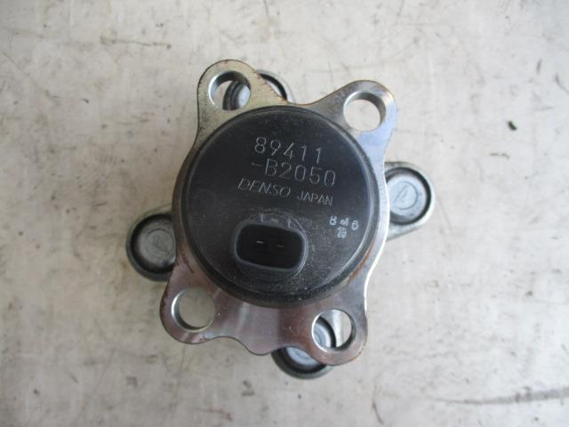 【中古】中古部品 ミラ L275S リアハブ 【3310190100-001618115944470】