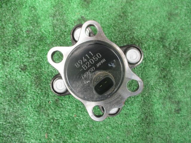 【中古】中古部品 ミラ L275S リアハブ 【3310190100-001602883944470】