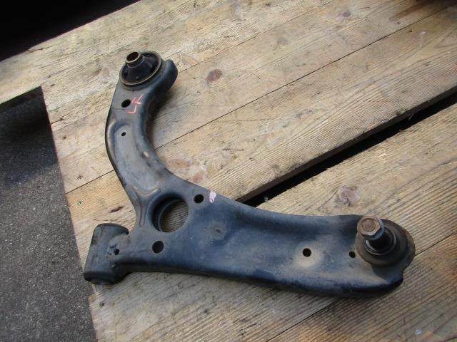 【中古】中古部品 ムーヴ L175S 左フロントロアアーム 【3310190100-001248078851740】