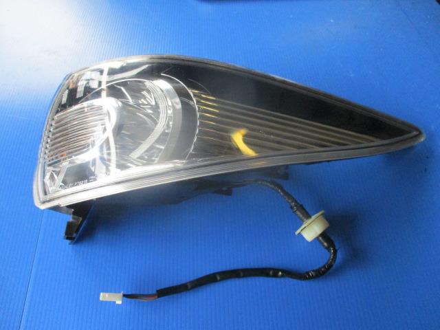 【中古】中古部品 ビアンテ CCFFW 右テールランプ 【3330560100-230316000315500】