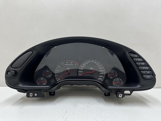 【中古】中古部品 シボレー コルベット CY25E スピードメーター 【3310070100-000696875261400】