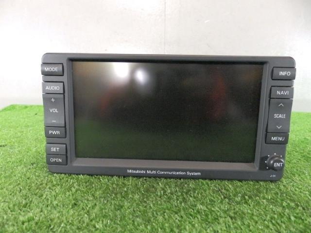 【中古】中古部品 アウトランダー CW5W カーナビゲーション 【3260250000-000023031361310】