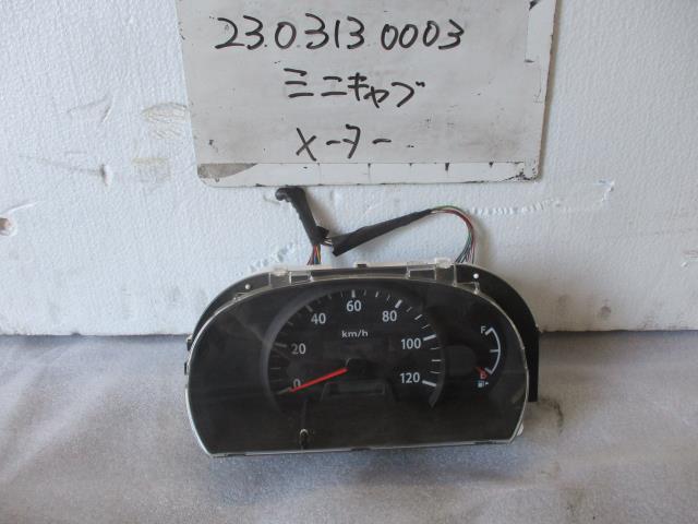 【中古】中古部品 ミニキャブ DS64V スピードメーター 【3310220100-230313000361400】