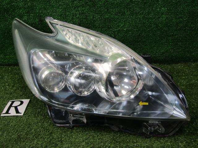 【中古】中古部品 プリウス ZVW30 右ヘッドランプ 【3330200100-220414000010800】