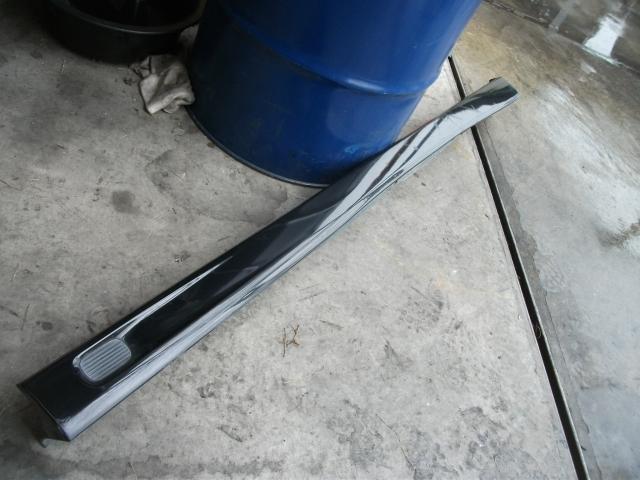 【中古】中古部品 ムーヴ L910S 右サイドステップ 【3310190100-000834464513700】