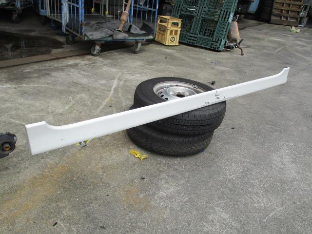 【中古】中古部品 タント L375S 右サイドステップ 【3310190100-001456769013700】